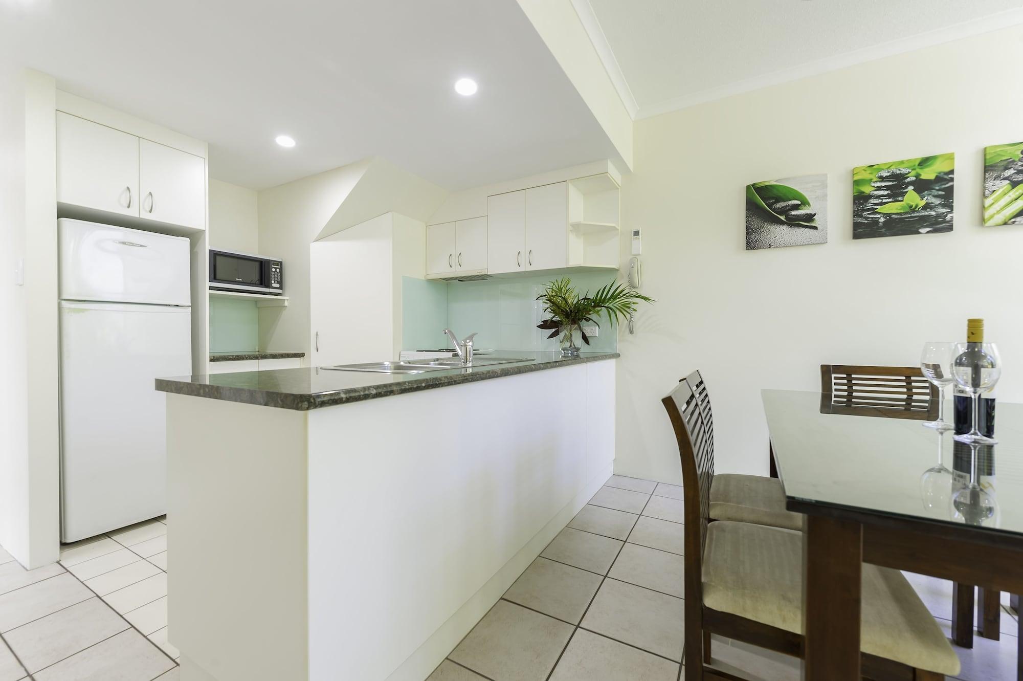 Tropical Nites Holiday Townhouses Port Douglas Eksteriør billede