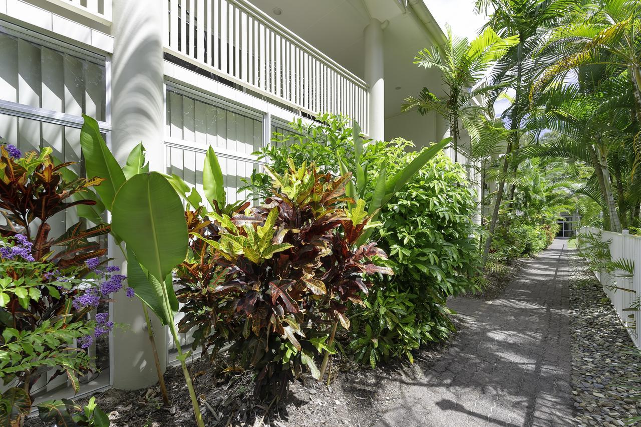 Tropical Nites Holiday Townhouses Port Douglas Eksteriør billede